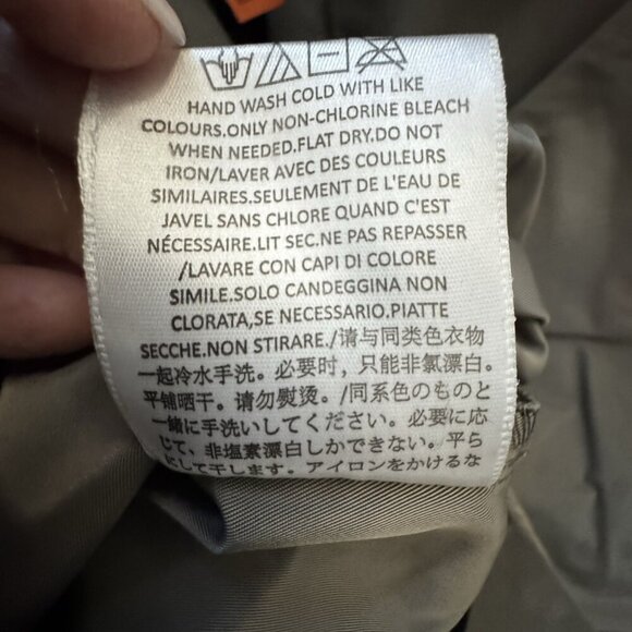 Fear Of God Essentials Bonded Nylon Pants Gray black Mens size Medium NWT - Picture 6 of 13